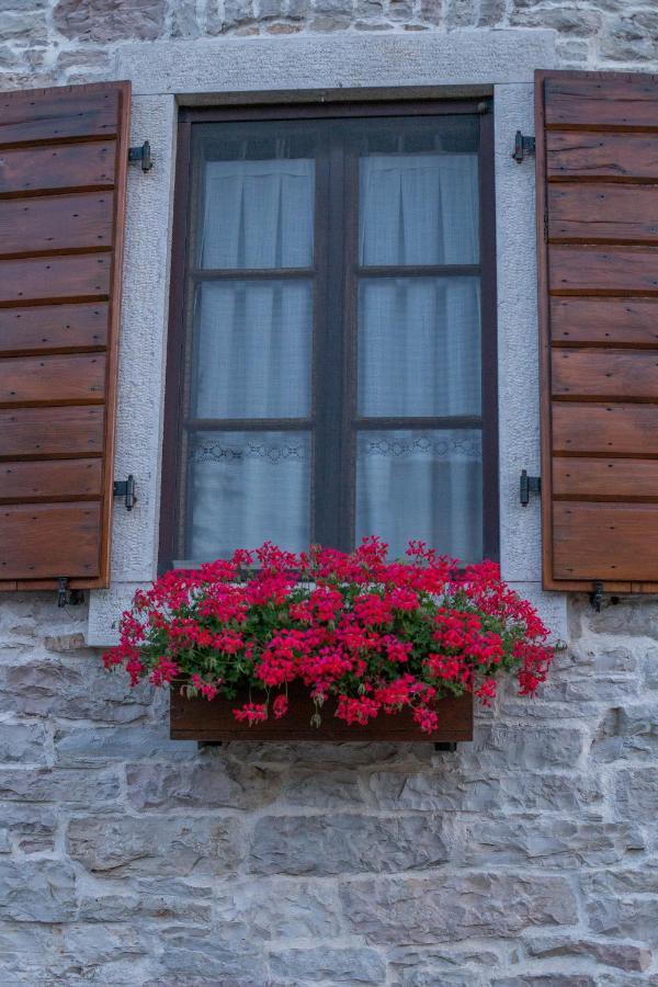 Stara Kuca Apartman Heki Kültér fotó
